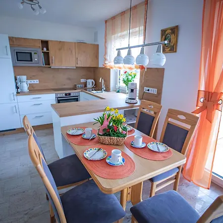 Lägenhet Spatzennest 86 Qm